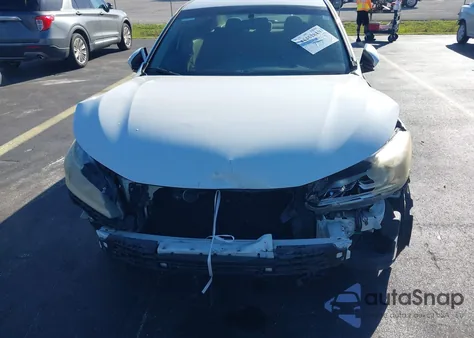 2016 Honda Accord Lx z USA, uszkodzony, nr VIN 1HGCR2F33GA027246